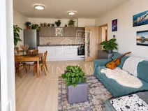 Prodej bytu 2+kk, Jince, Zborovská, 56 m2