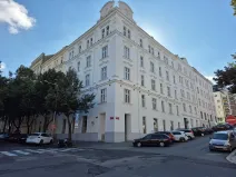Pronájem kanceláře, Praha - Žižkov, Žerotínova, 150 m2