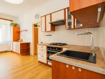 Prodej bytu 2+1, Praha - Vršovice, Holandská, 71 m2
