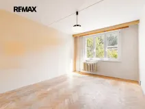Prodej bytu 4+1, Karlovy Vary, Modenská, 77 m2