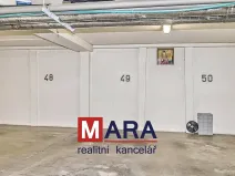 Pronájem garážového stání, Olomouc, Fischerova, 15 m2