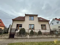 Prodej rodinného domu, Cerhenice, Na vinici, 188 m2