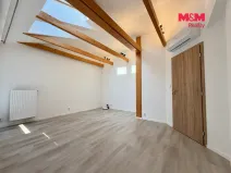 Pronájem bytu 2+1, Kladno, Osvoboz. pol. vězňů, 53 m2