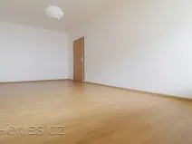 Pronájem bytu 2+kk, Praha - Vysočany, Pod Harfou, 48 m2