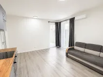 Pronájem bytu 2+kk, Kladno, Pavlisova, 46 m2