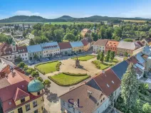 Prodej rodinného domu, Doksy, náměstí Republiky, 470 m2