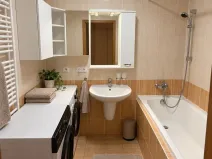 Pronájem bytu 2+kk, Praha - Holešovice, Poupětova, 52 m2