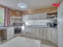 Prodej rodinného domu, Mokrouše, 176 m2