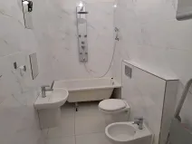 Pronájem pokoje, Brno, třída Kpt. Jaroše, 36 m2