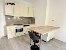 Pronájem bytu 2+kk, Praha - Nusle, Kloboučnická, 45 m2