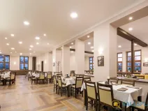 Prodej ubytování, Doksy, Tyršovo náměstí, 1342 m2
