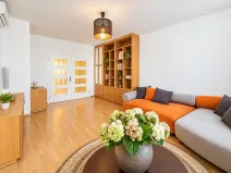 Pronájem bytu 2+1, Praha - Karlín, Křižíkova, 79 m2