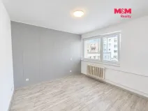 Pronájem bytu 1+kk, Hradec Králové, Sušilova, 32 m2