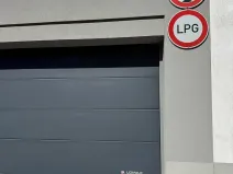 Pronájem garážového stání, Brno, Václavkova, 16 m2
