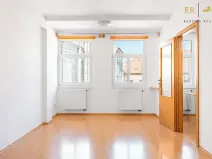 Pronájem bytu 1+1, Brno, Slovákova, 45 m2