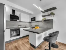 Prodej bytu 3+kk, Praha - Uhříněves, Oty Bubeníčka, 57 m2