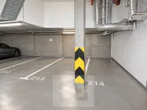 Pronájem garáže, Praha - Žižkov, Jeseniova, 16 m2
