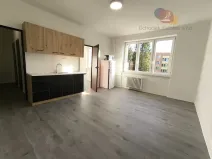 Pronájem bytu 2+kk, Třinec, Slezská, 36 m2