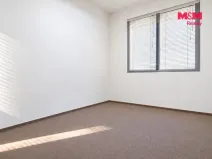 Pronájem bytu 2+1, Praha - Vysočany, Pod pekárnami, 61 m2