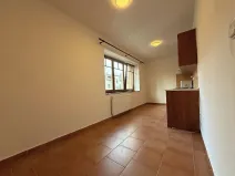 Pronájem bytu 1+1, Chomutov, Kadaňská, 45 m2