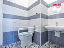 Pronájem obchodního prostoru, Nový Bor, Tržní náměstí, 108 m2