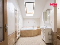 Pronájem bytu 3+1, Nový Bor, Tržní náměstí, 108 m2