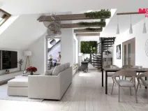 Prodej bytu 5+kk, Čestice, 146 m2