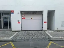 Prodej garážového stání, Praha - Vyšehrad, Neklanova, 20 m2