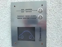 Prodej garážového stání, Praha - Vyšehrad, Neklanova, 20 m2