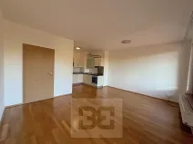 Pronájem bytu 2+kk, Praha - Holešovice, Varhulíkové, 63 m2