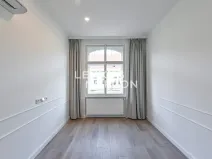 Pronájem bytu 2+kk, Praha - Vinohrady, náměstí Jiřího z Poděbrad, 56 m2