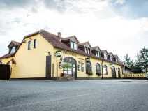 Prodej ubytování, Břežany I, 400 m2