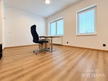 Pronájem kanceláře, Hradec Králové, Hořická, 20 m2