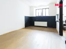 Pronájem bytu 3+1, Plzeň - Severní Předměstí, Malická, 93 m2