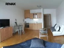 Pronájem bytu 1+kk, Praha - Libeň, Drahobejlova, 33 m2