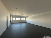 Pronájem komerční nemovitosti, Nupaky, Komerční, 470 m2