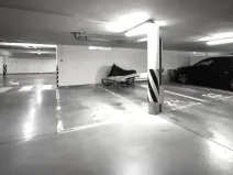Pronájem garážového stání, Praha - Troja, Vřesová, 25 m2
