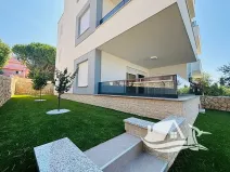 Prodej bytu 3+kk, Novalja, Chorvatsko, 82 m2