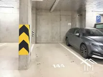 Pronájem garážového stání, Praha - Michle, V dolině, 17 m2