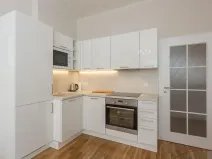 Pronájem bytu 2+kk, Praha - Žižkov, Ondříčkova, 48 m2