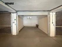 Pronájem garážového stání, Praha - Motol, Brdlíkova, 20 m2