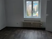 Pronájem bytu 3+1, Děčín, Mírové nám., 80 m2