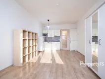 Prodej bytu 1+kk, Praha - Vysočany, Freyova, 33 m2