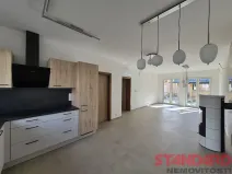 Pronájem bytu 4+kk, Přeštice, Revoluční, 100 m2