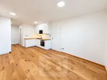 Pronájem bytu 2+kk, Praha - Smíchov, Strakonická, 44 m2