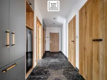 Prodej bytu 2+kk, Karlovy Vary, Šumavská, 96 m2