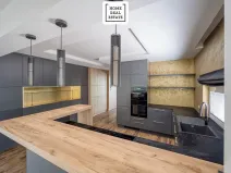 Prodej bytu 4+kk, Karlovy Vary, Šumavská, 171 m2