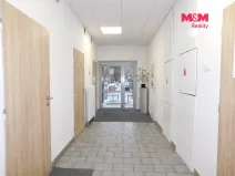 Pronájem obchodního prostoru, Jablonec nad Nisou, Riegrova, 28 m2