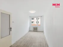 Prodej bytu 3+1, Libochovice, Revoluční, 71 m2