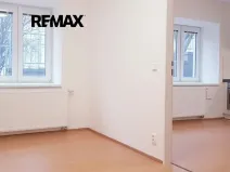 Pronájem bytu 2+kk, Praha - Břevnov, 40 m2